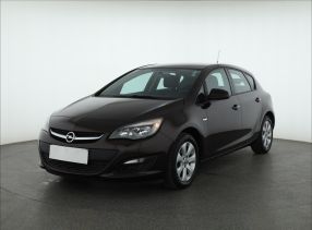 Opel Astra - 2014