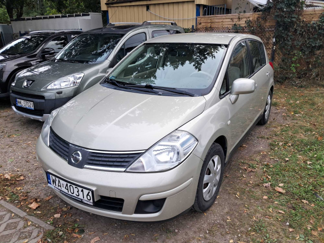 Nissan Tiida 2007