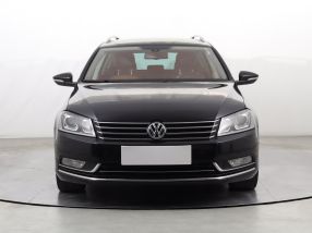 Volkswagen Passat - 2012