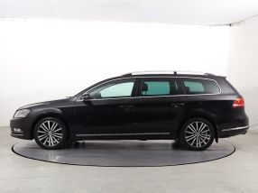 Volkswagen Passat - 2012
