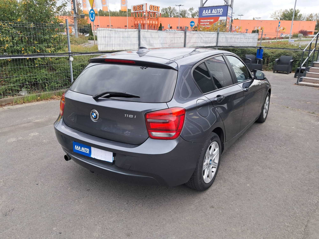 BMW 1