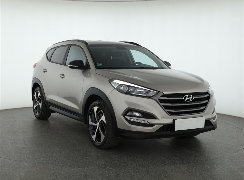 Hyundai Tucson - 2015