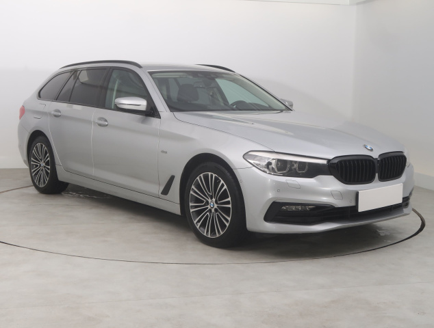 BMW 5 2017