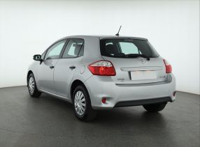 Toyota Auris - 2011