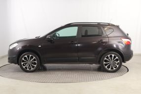 Nissan Qashqai - 2013