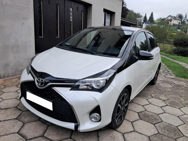 Toyota Yaris 2016