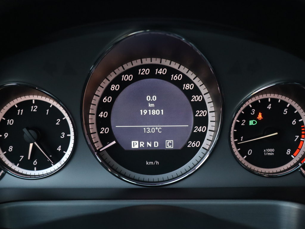Mercedes-Benz E