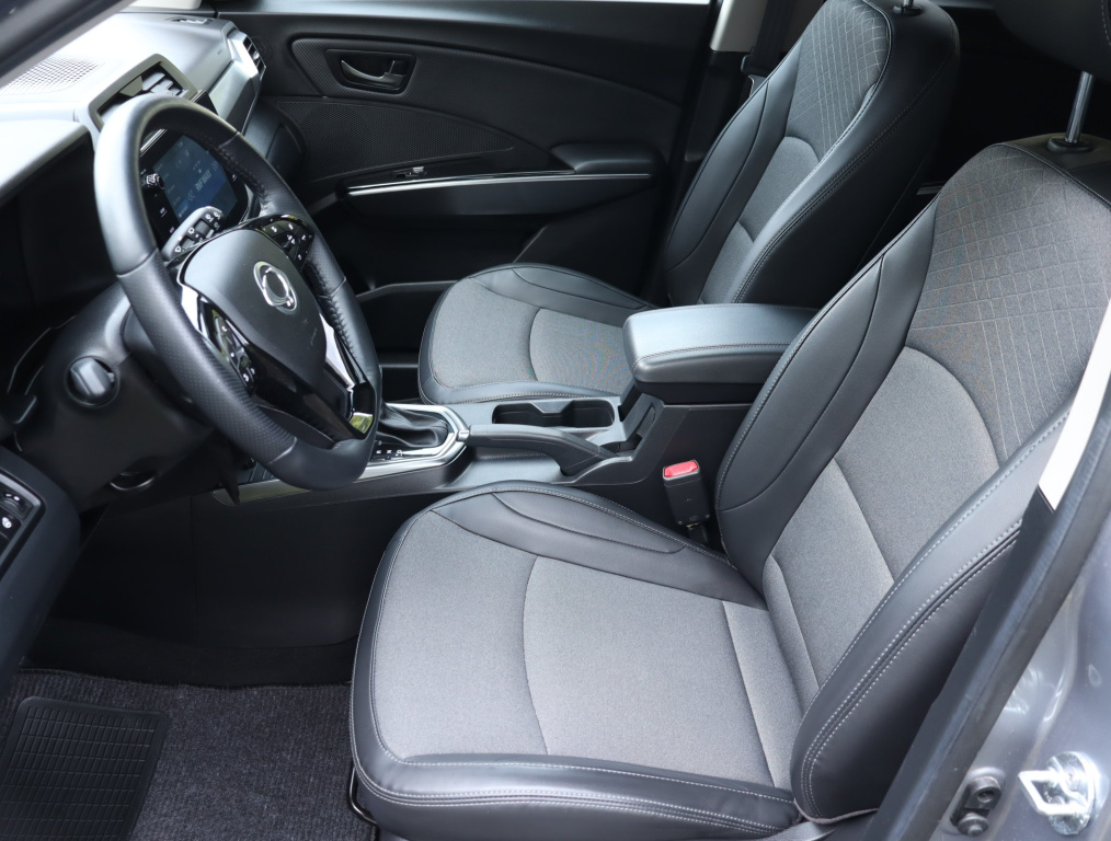 Ssang Yong Tivoli Grand