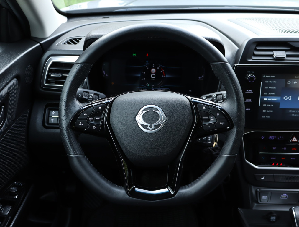 Ssang Yong Tivoli Grand