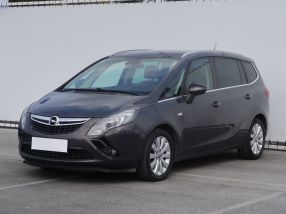 Opel Zafira - 2015