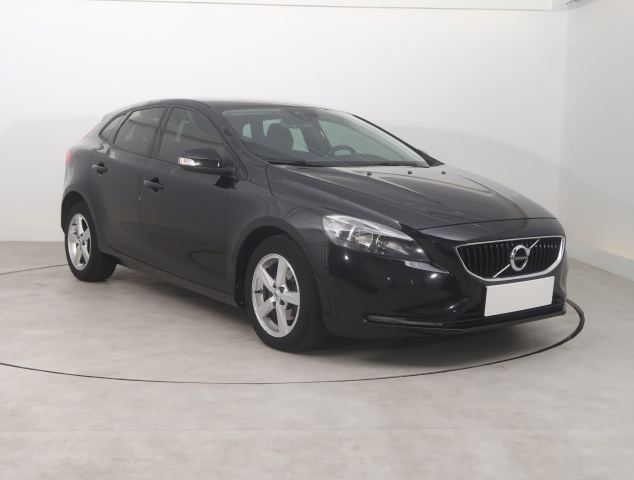 Volvo V40 2017