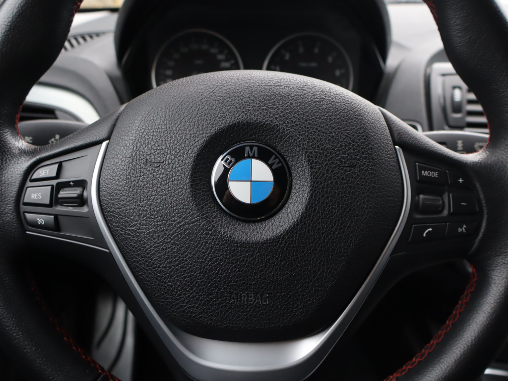 BMW 1
