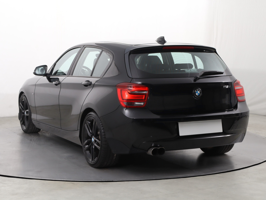 BMW 1