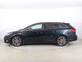 Toyota Avensis - 2012