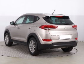 Hyundai Tucson - 2015