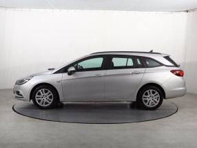 Opel Astra - 2018