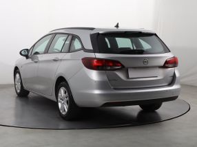 Opel Astra - 2018