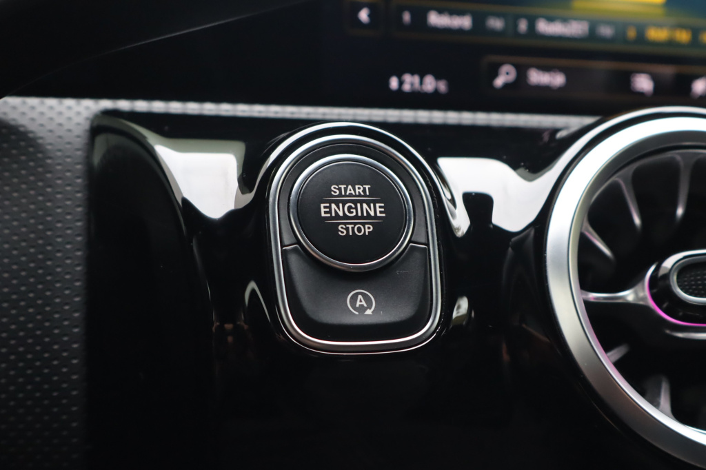 Mercedes-Benz A