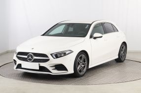 Mercedes-Benz A - 2022