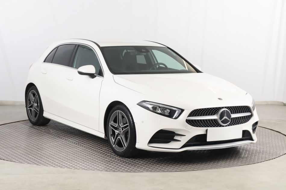 Mercedes-Benz A - 2022