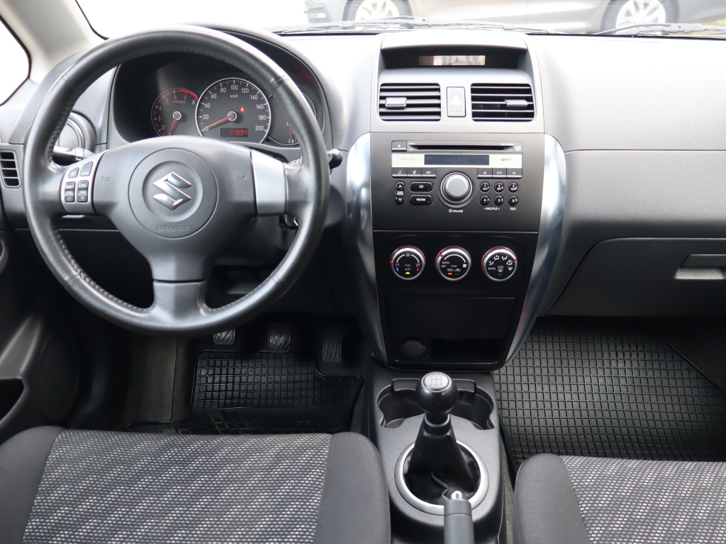 Suzuki SX4