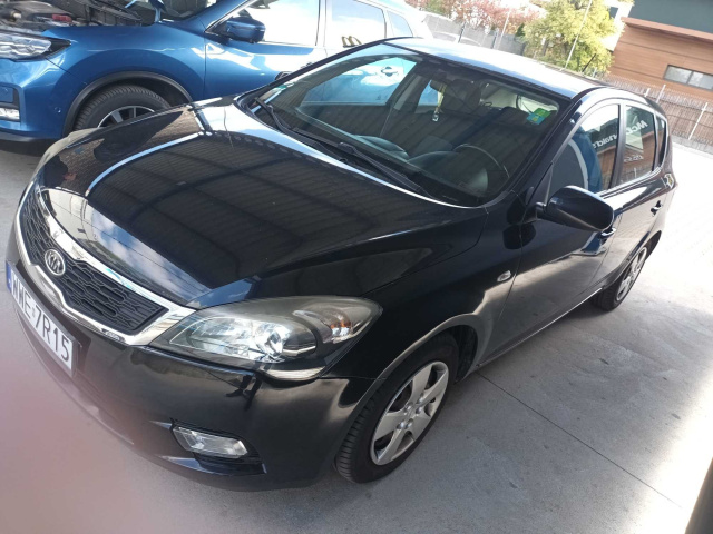 Kia Ceed 2012