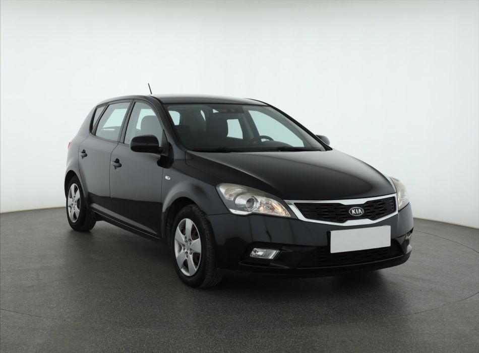 Kia Ceed - 2012