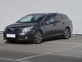 Toyota Avensis - 2011