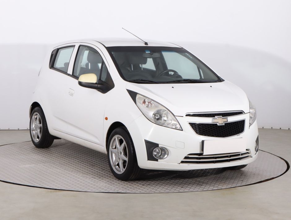Chevrolet Spark - 2011