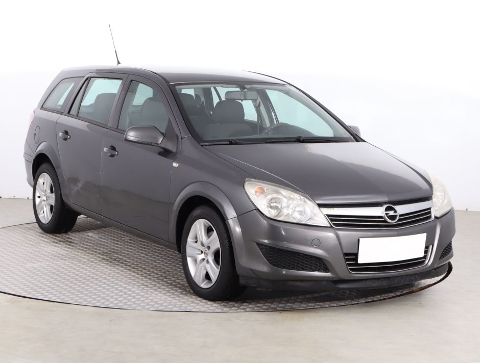 Opel Astra - 2009