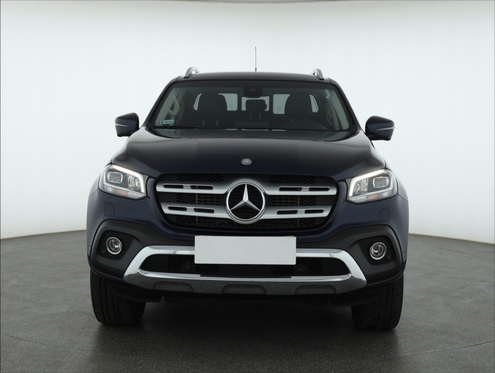 Mercedes-Benz X