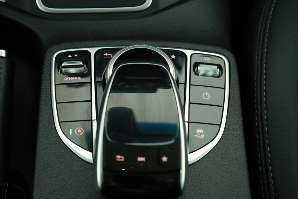 Mercedes-Benz X