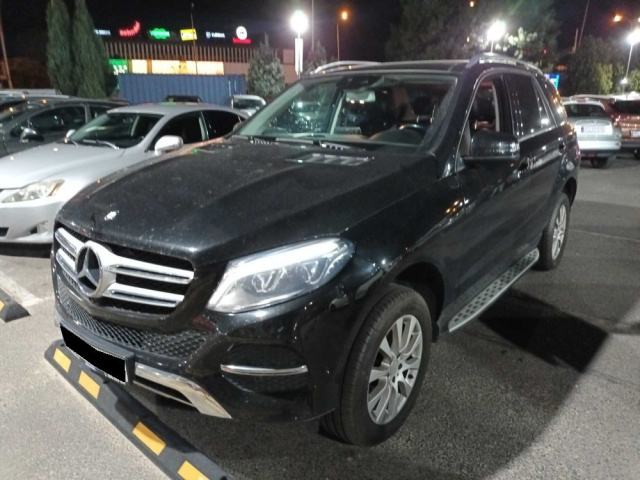 Mercedes-Benz GLE 2016