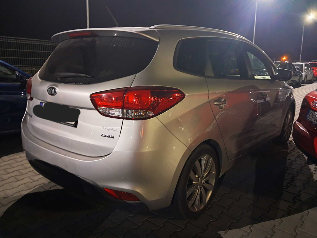 Kia Carens