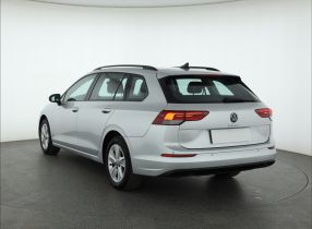 Volkswagen Golf - 2022