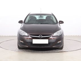 Opel Astra - 2013