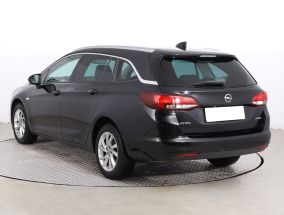 Opel Astra - 2017