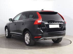 Volvo XC60 - 2015