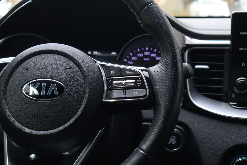 Kia ProCeed