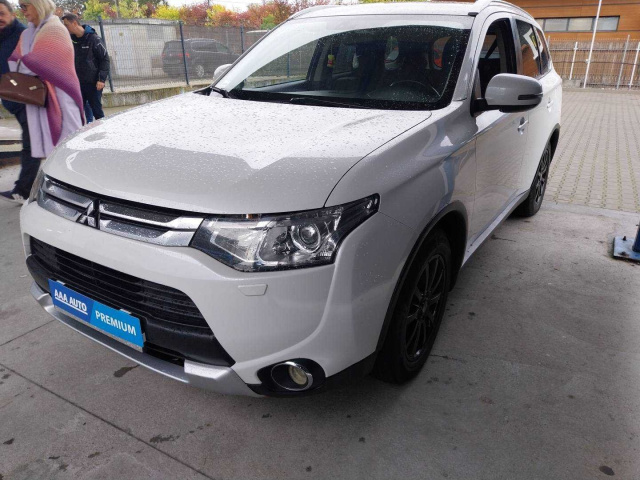 Mitsubishi Outlander 2014