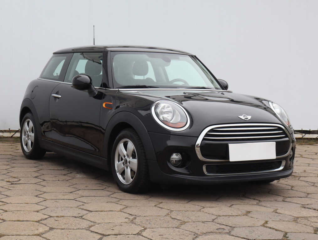 MINI 3-door