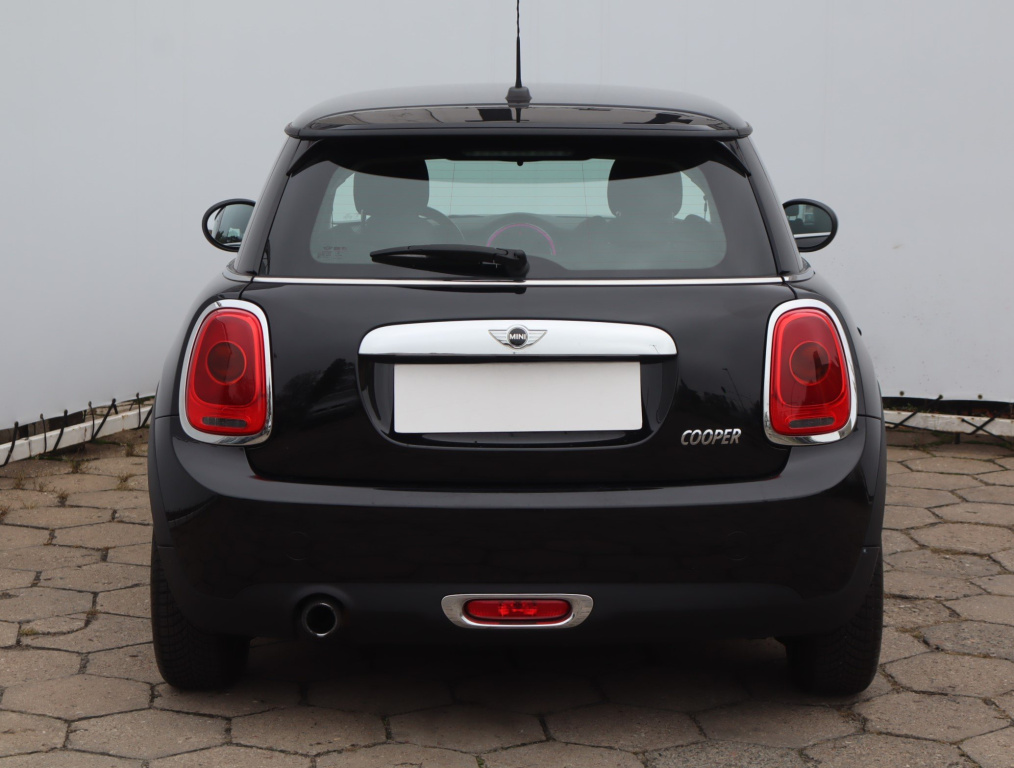 MINI 3-door