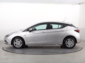 Opel Astra - 2018