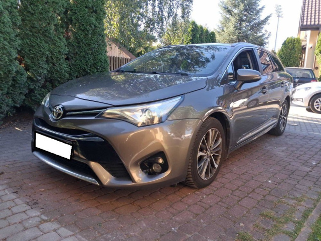 Toyota Avensis 2016
