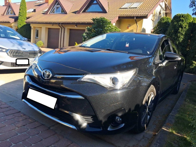 Toyota Avensis 2016