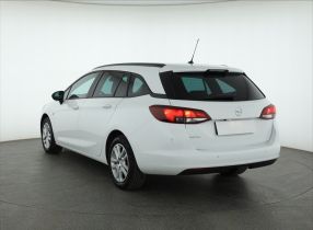 Opel Astra - 2022
