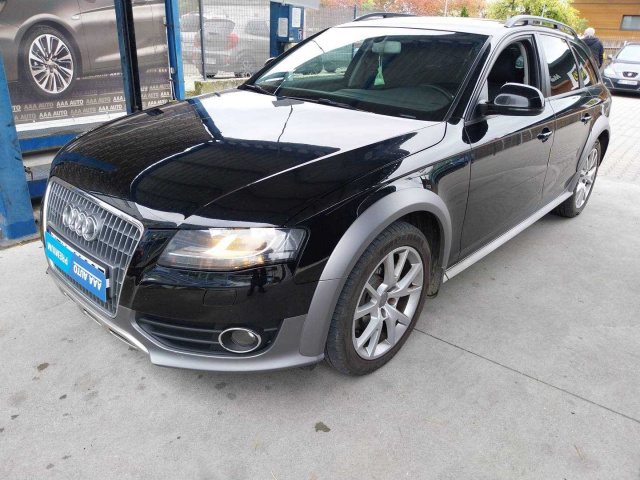 Audi A4 Allroad 2011