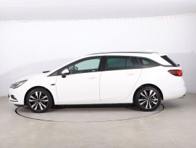 Opel Astra - 2017