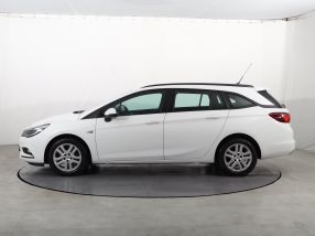 Opel Astra - 2018