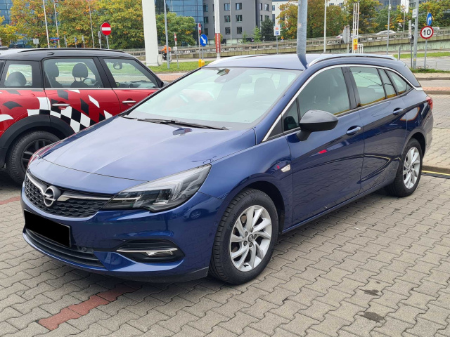 Opel Astra 2022